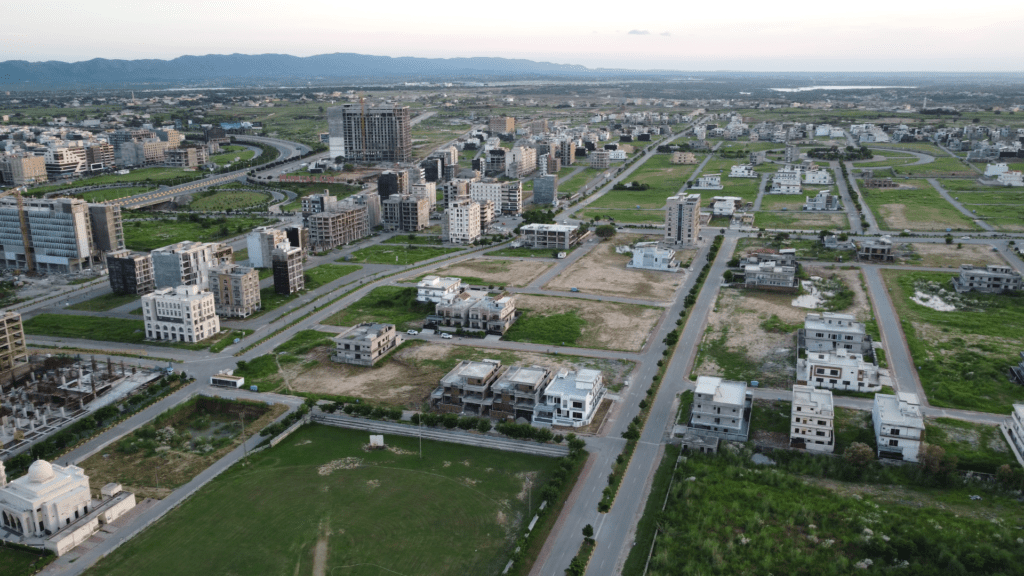 petrol prices affect real estate prices in pakistan